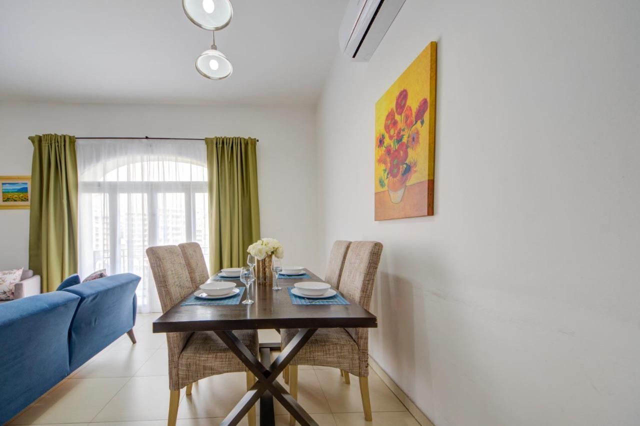 St Julians 2 Bedroom Apartment With Commanding Seaviews By Shortletsmalta Saint Julian's Exterior foto