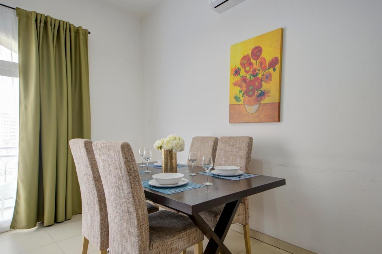 St Julians 2 Bedroom Apartment With Commanding Seaviews By Shortletsmalta Saint Julian's Exterior foto